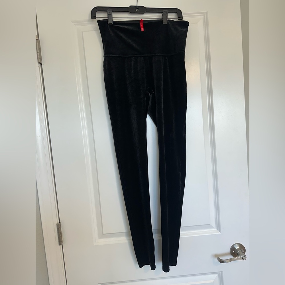 Like New Spanx Black Velvet High-Waisted Leggings